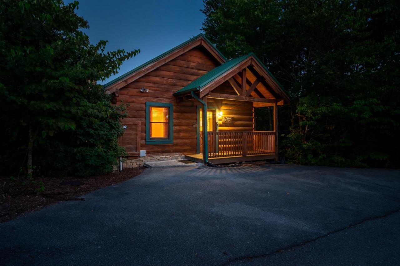 Cozy Log Cabin!! In Heart Of Pf & Close To The Smokies Піджен-Фордж Екстер'єр фото