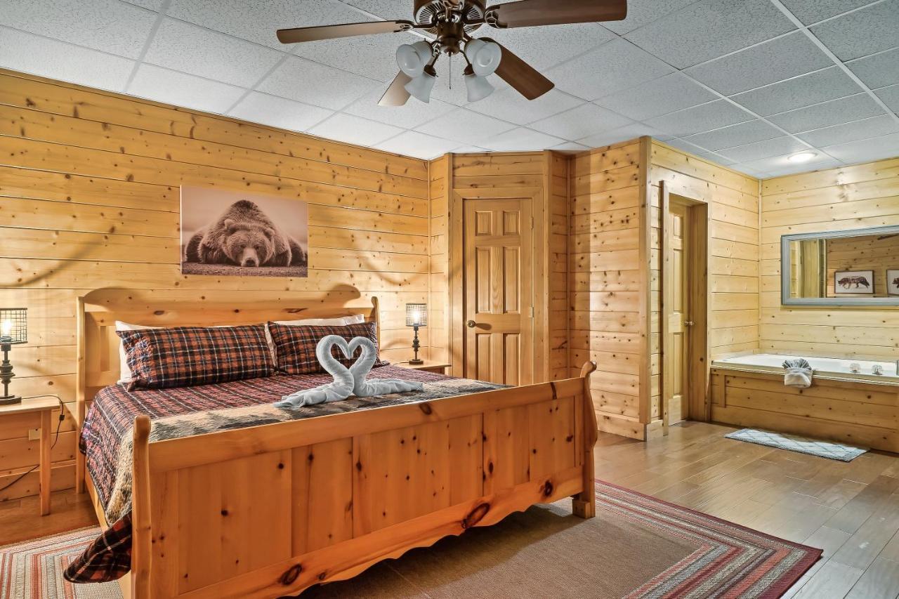 Cozy Log Cabin!! In Heart Of Pf & Close To The Smokies Піджен-Фордж Екстер'єр фото