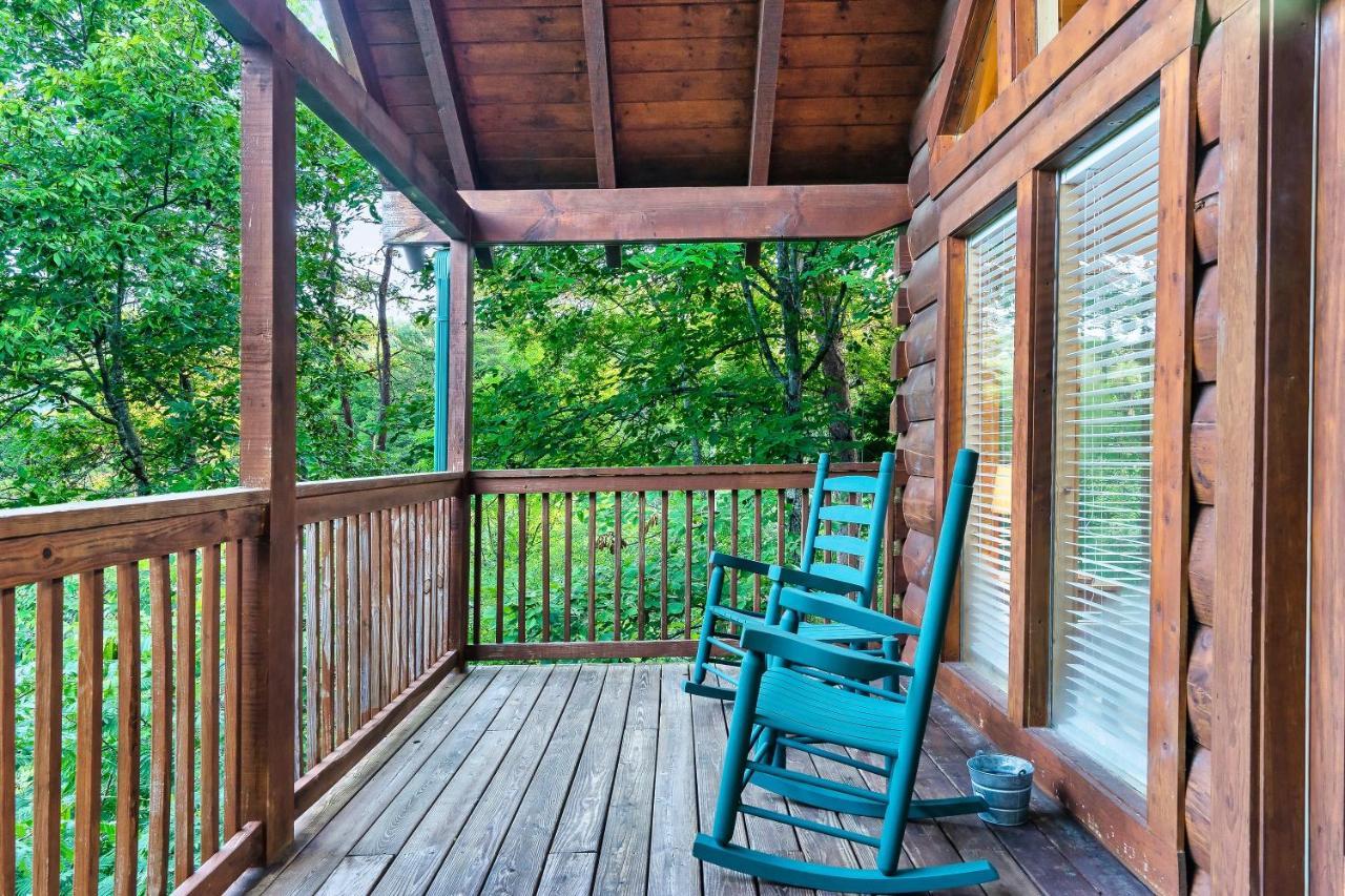 Cozy Log Cabin!! In Heart Of Pf & Close To The Smokies Піджен-Фордж Екстер'єр фото