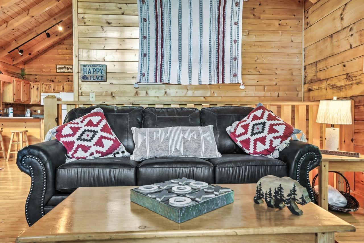 Cozy Log Cabin!! In Heart Of Pf & Close To The Smokies Піджен-Фордж Екстер'єр фото