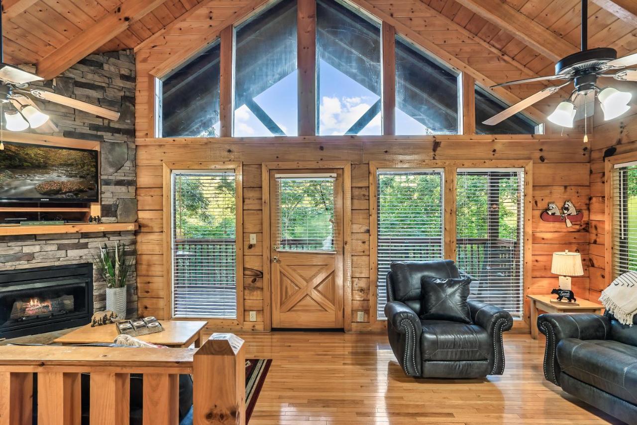 Cozy Log Cabin!! In Heart Of Pf & Close To The Smokies Піджен-Фордж Екстер'єр фото