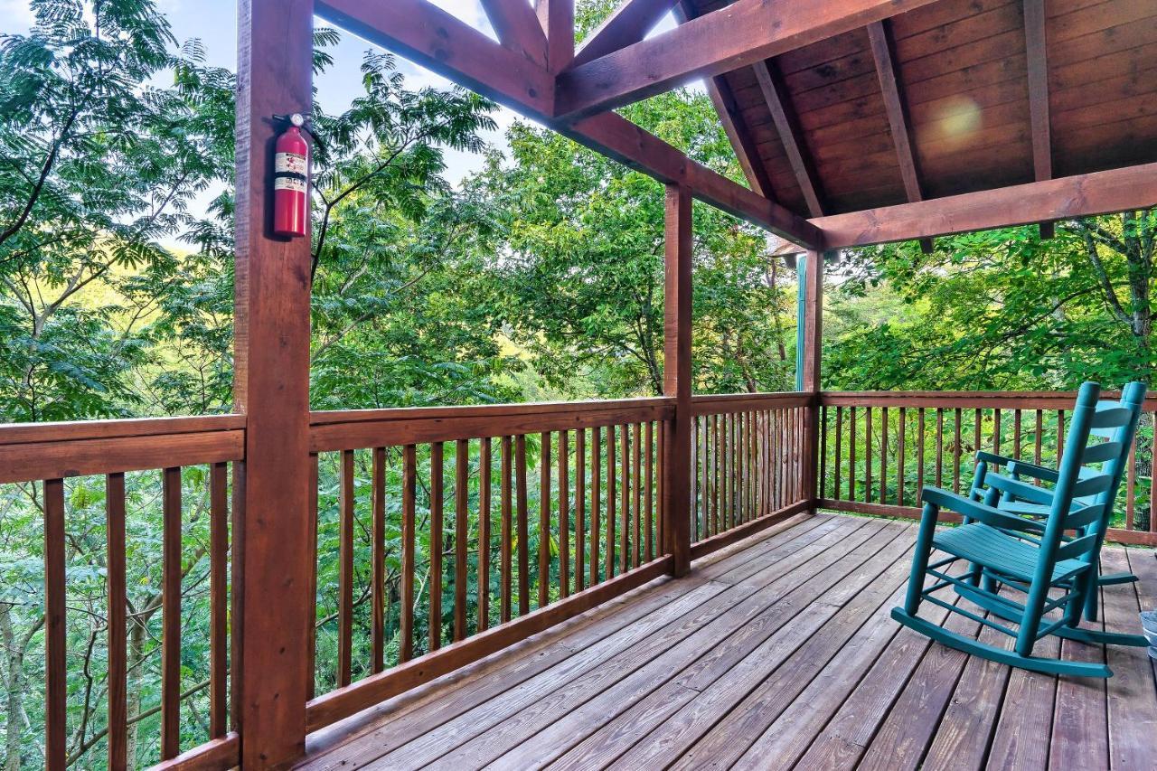 Cozy Log Cabin!! In Heart Of Pf & Close To The Smokies Піджен-Фордж Екстер'єр фото